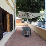 The Old Bell Апартаменты Сиена