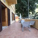 The Old Bell Апартаменты Сиена
