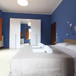 Апартаменты The Old Bell